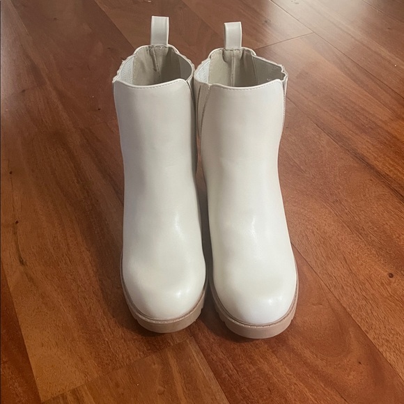 Soda Shoes - Brand: SODA Ankle Boots